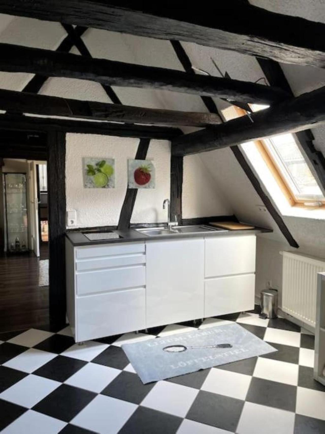 Ferienwohnung Im 'Schmoller - Hof' Neustadt an der Weinstraße Extérieur photo