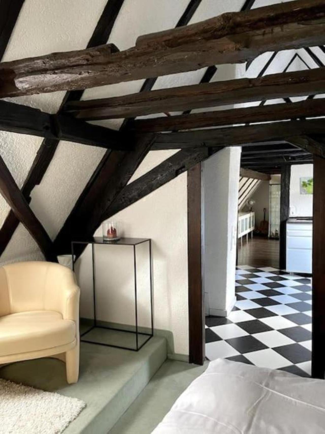 Ferienwohnung Im 'Schmoller - Hof' Neustadt an der Weinstraße Extérieur photo